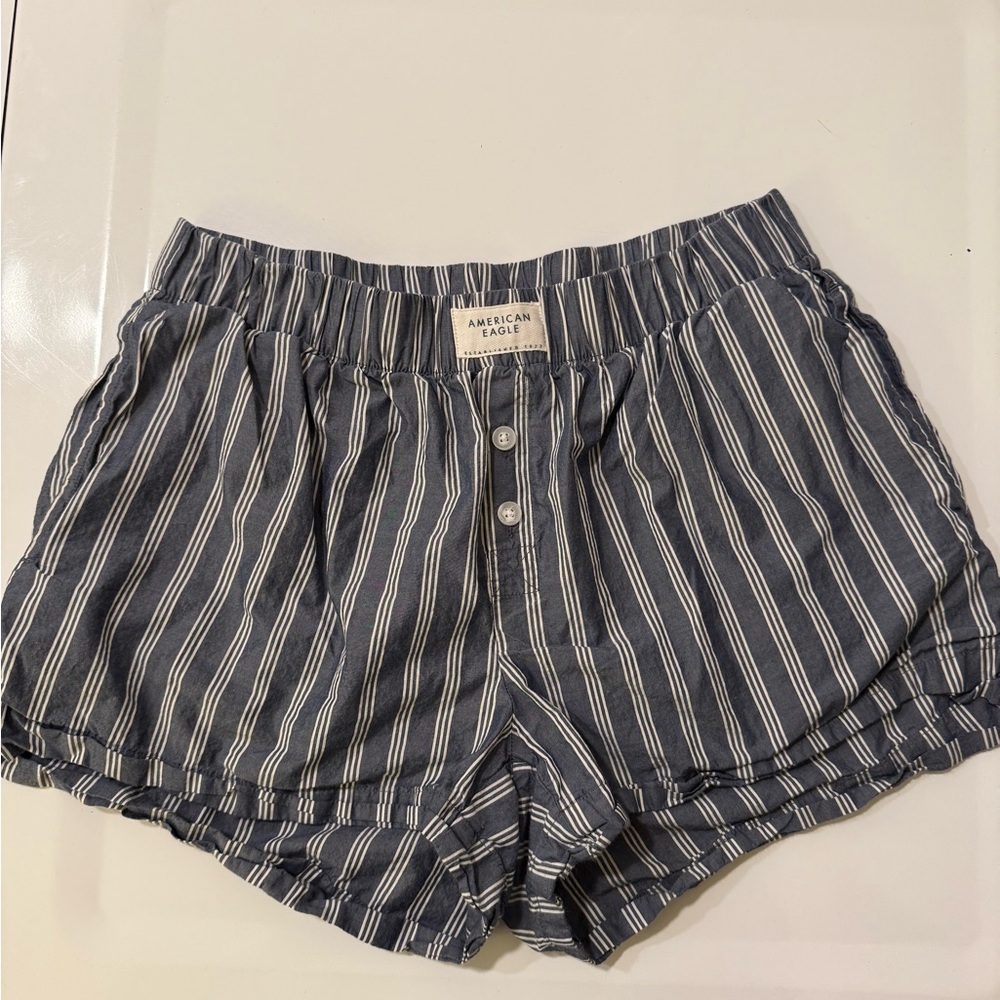 American Eagle Outfitters Women's Navy Striped Shorts